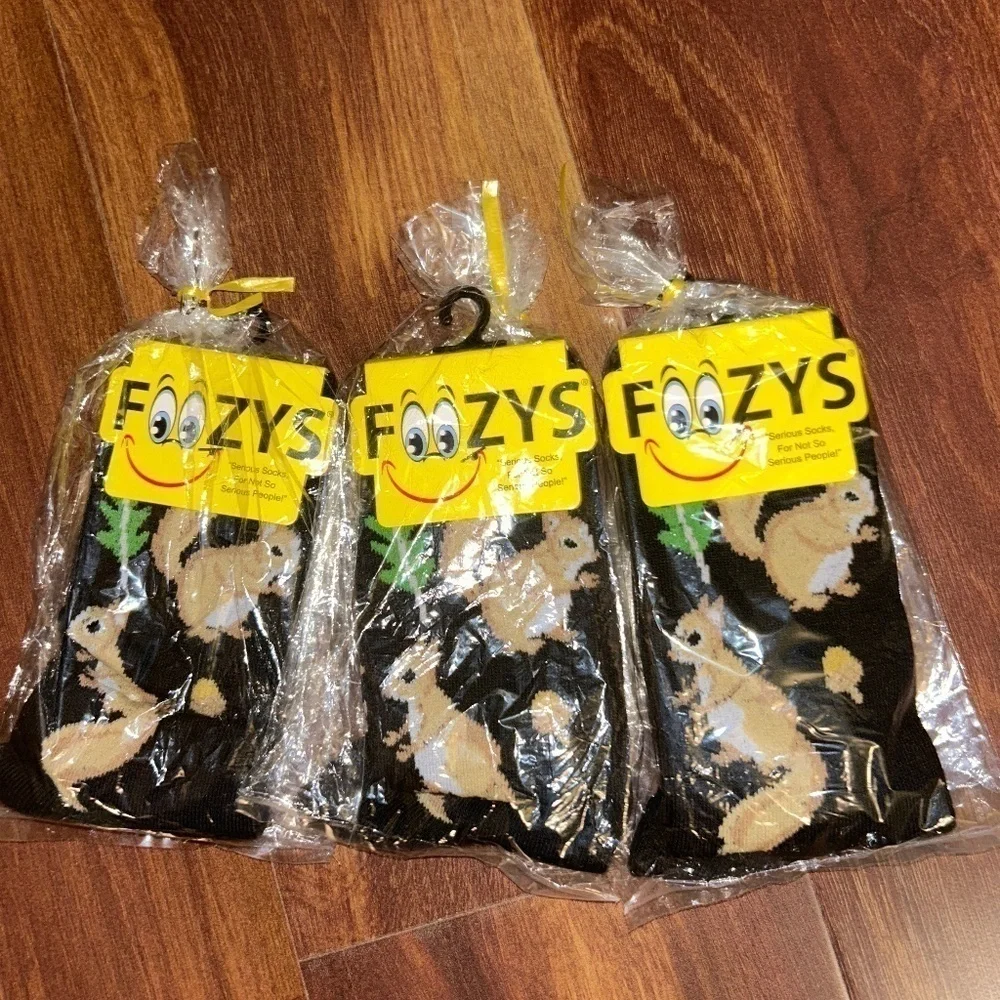 FOOZYS 3 pairs of Squirrel Black Socks size 9-11
